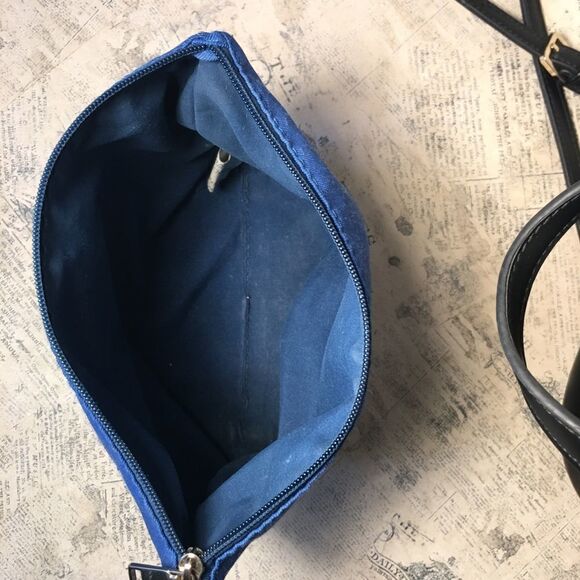 Expressions NYC Vegan Leather Mini Satchel Bucket - Picture 9 of 11
